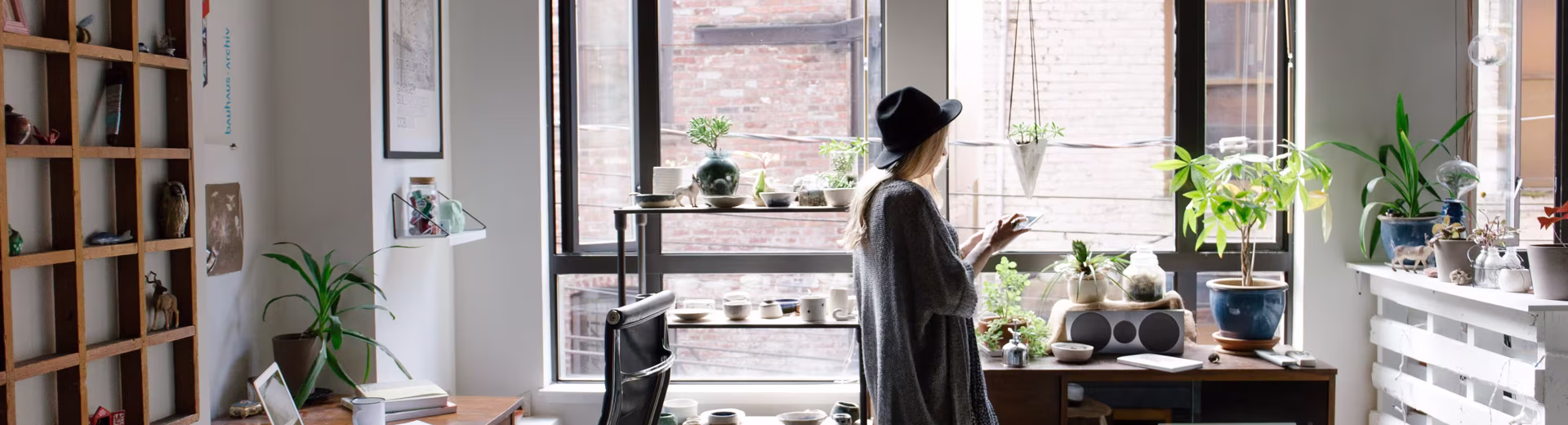 ”Financial Wellbeing Barometer. White Paper 2022” - Polacy w końcówce zestawienia, ale  z optymizmem patrzą w przyszłość i na swój dobrobyt finansowy